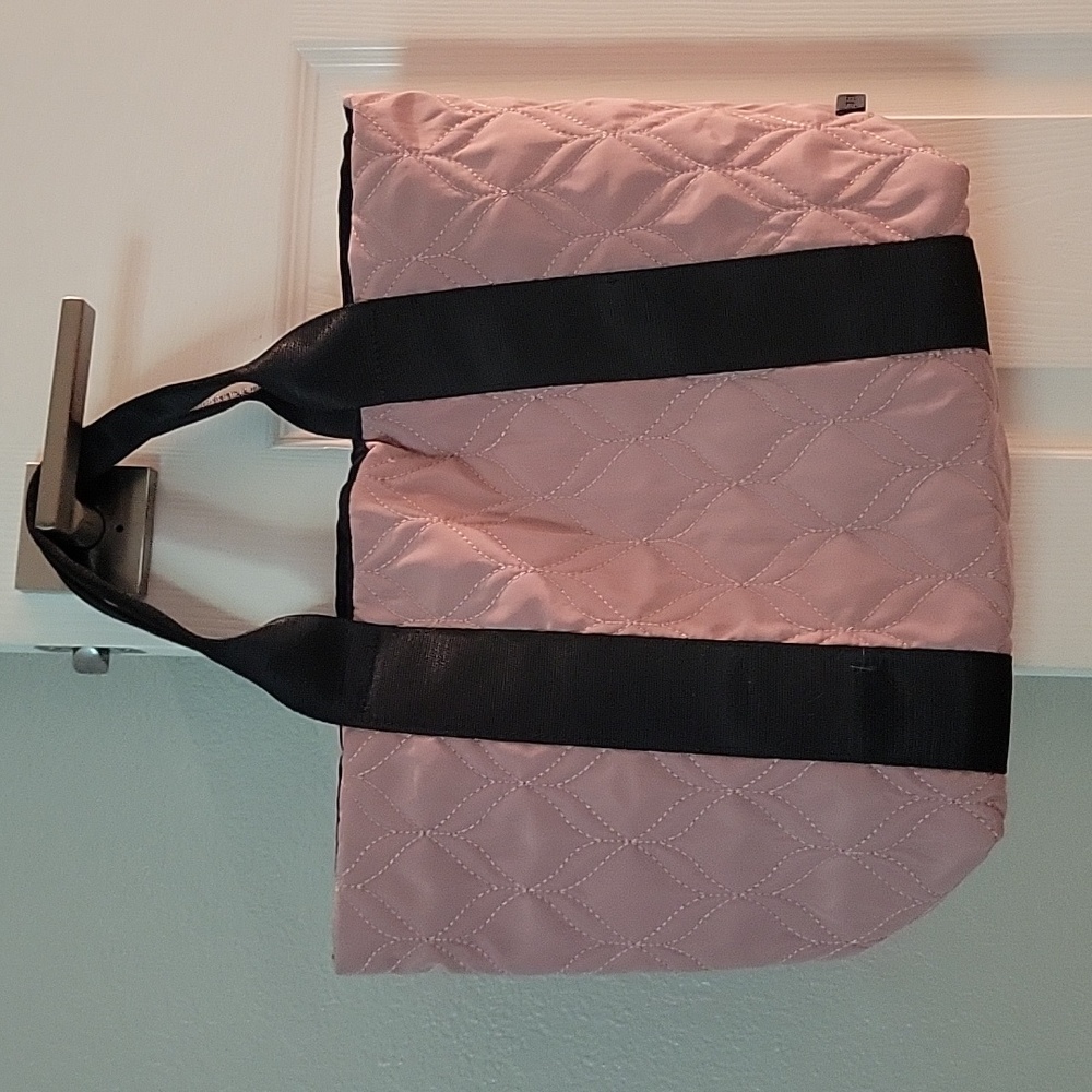NEW Pink and Black Day Tote - Picture 3 of 3